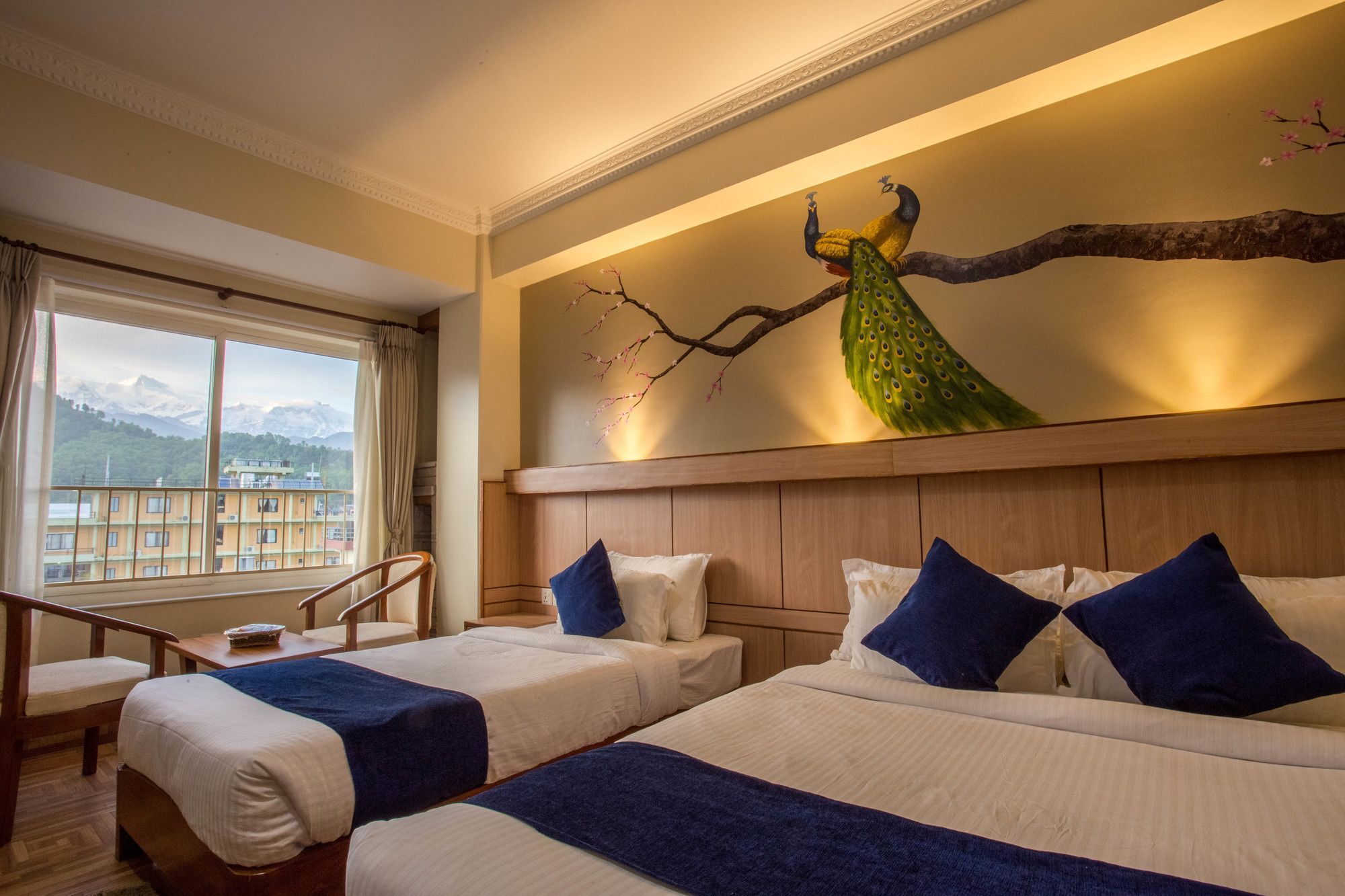 Hotel White Pearl Pokhara Bagian luar foto